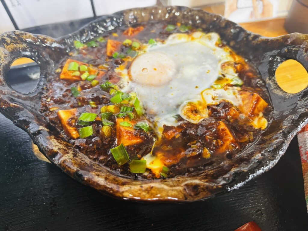 花梨麻婆飯店なかもず店の土鍋麻婆定食